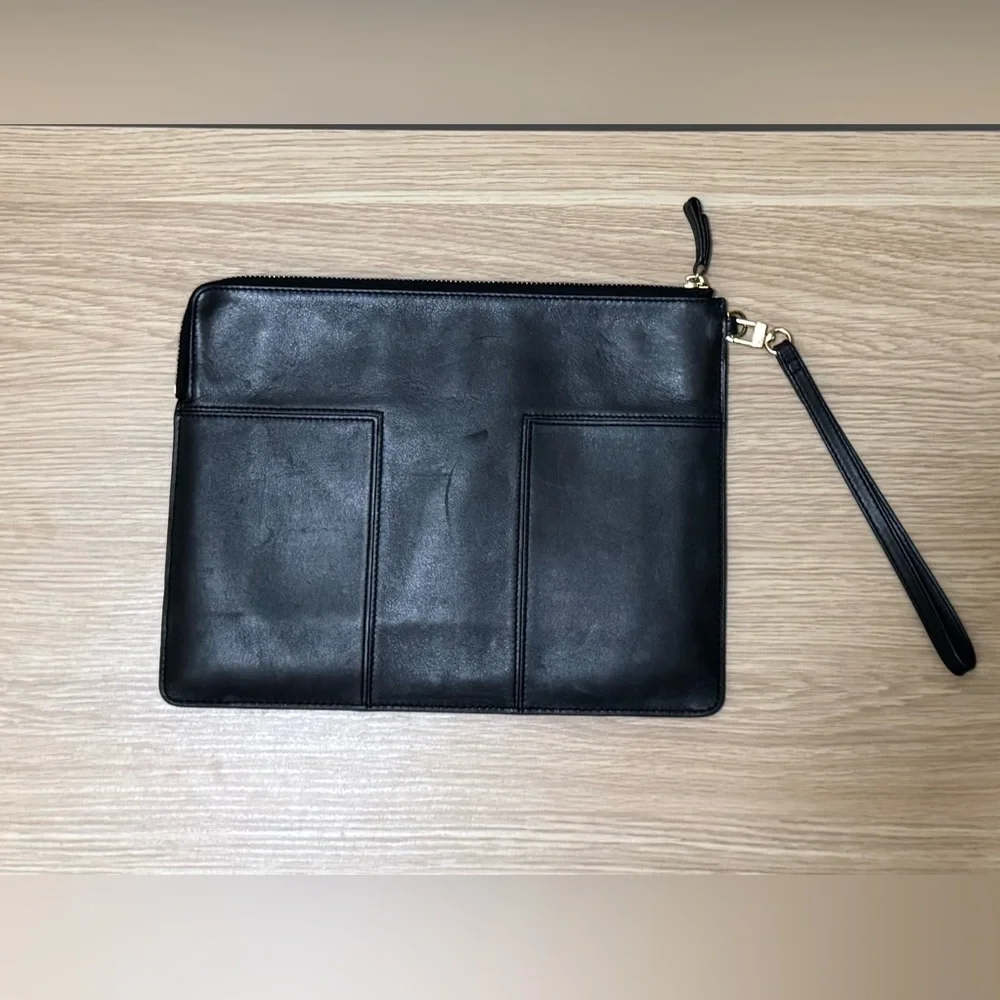 Tory Burch BLOCK-T TRAVEL MEDIUM POUCH black leather - Picture 2 of 5